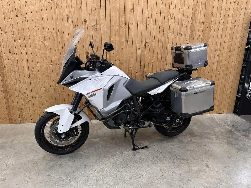 1290 SUPER ADVENTURE