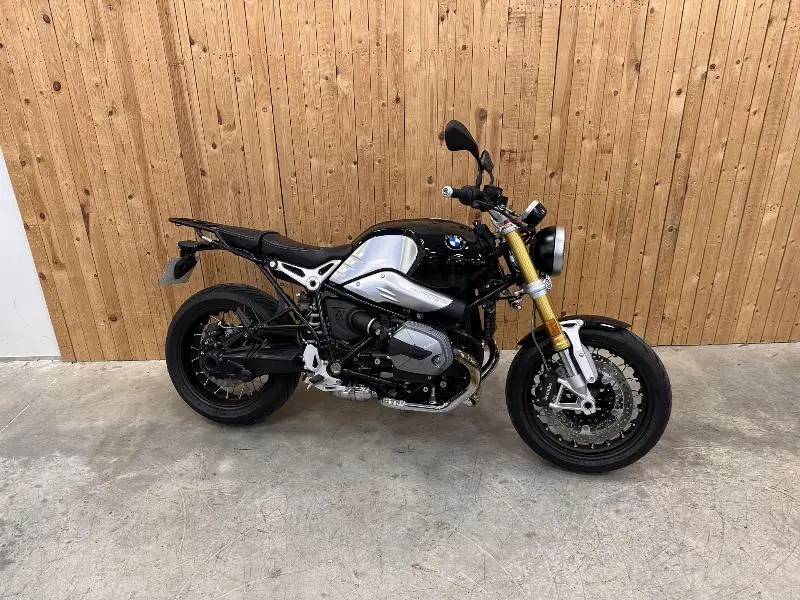 R 12 NineT