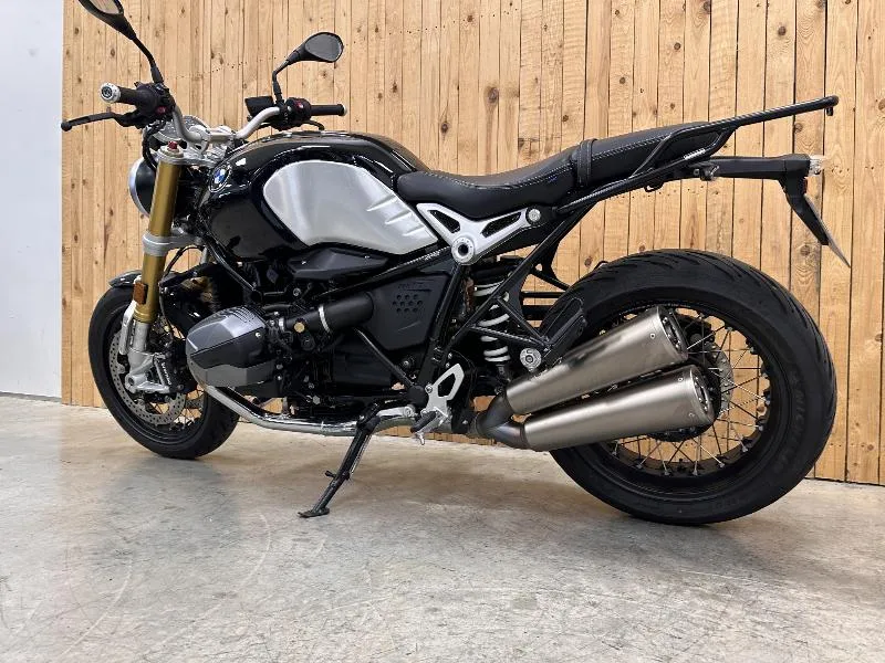 R 12 NineT