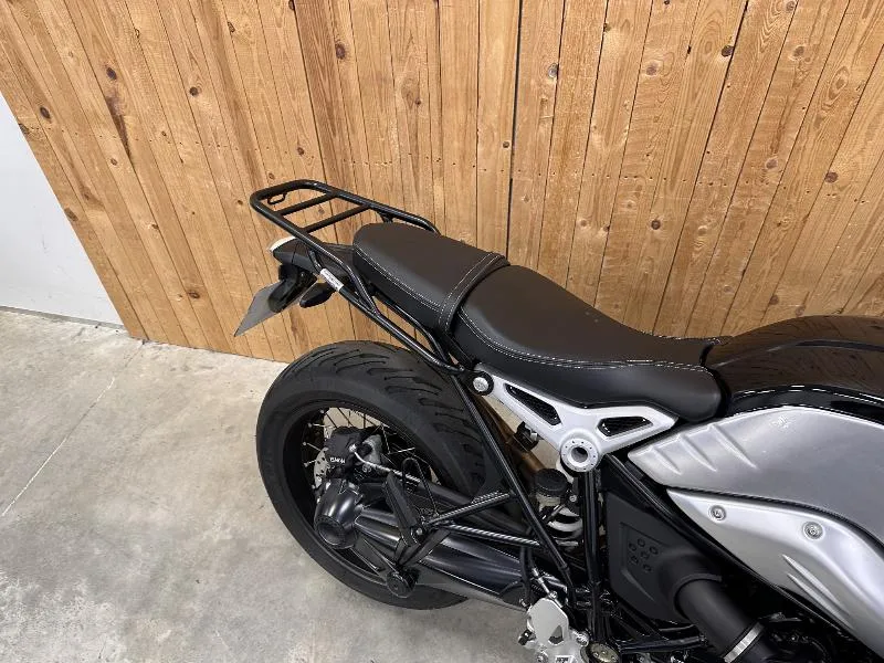 R 12 NineT