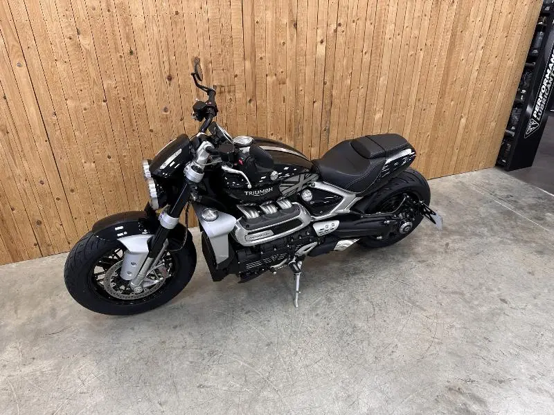 ROCKET 3 R