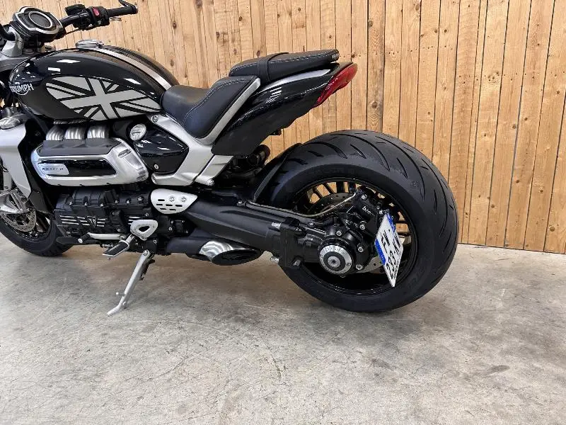 ROCKET 3 R