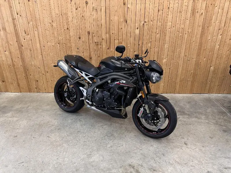 SPEED TRIPLE 1050 RS