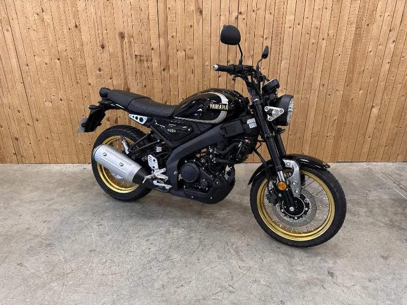 XSR 125 Legacy 2023