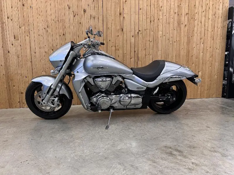 VZR 1800 INTRUDER