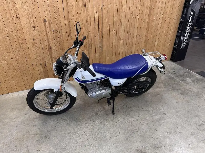 RV VAN VAN 125