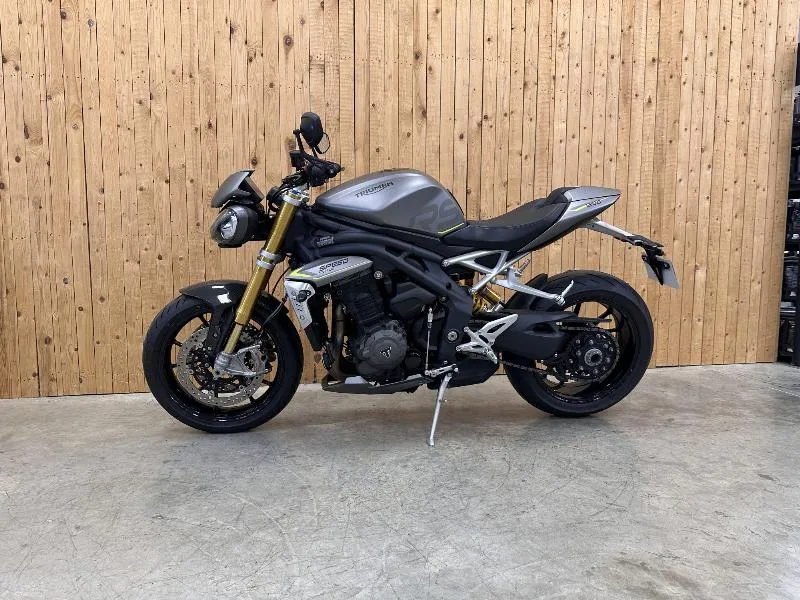 SPEED TRIPLE 1200 RS