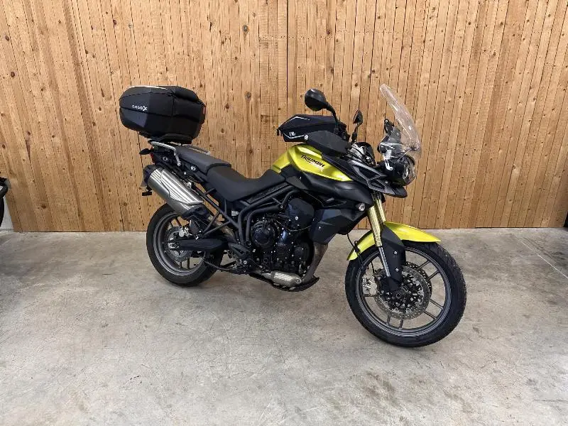 TIGER 800 2011