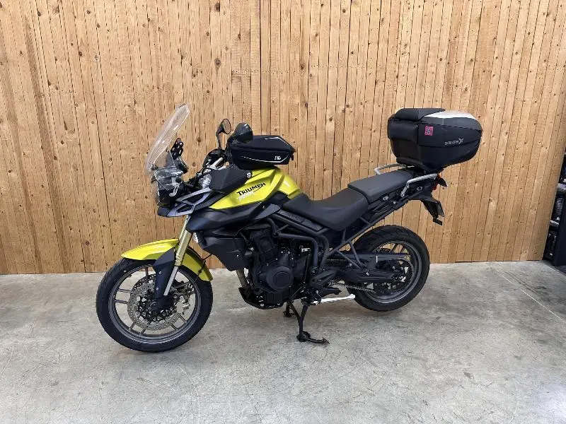 TIGER 800