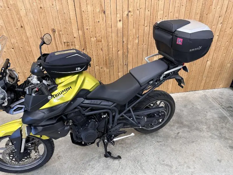 TIGER 800