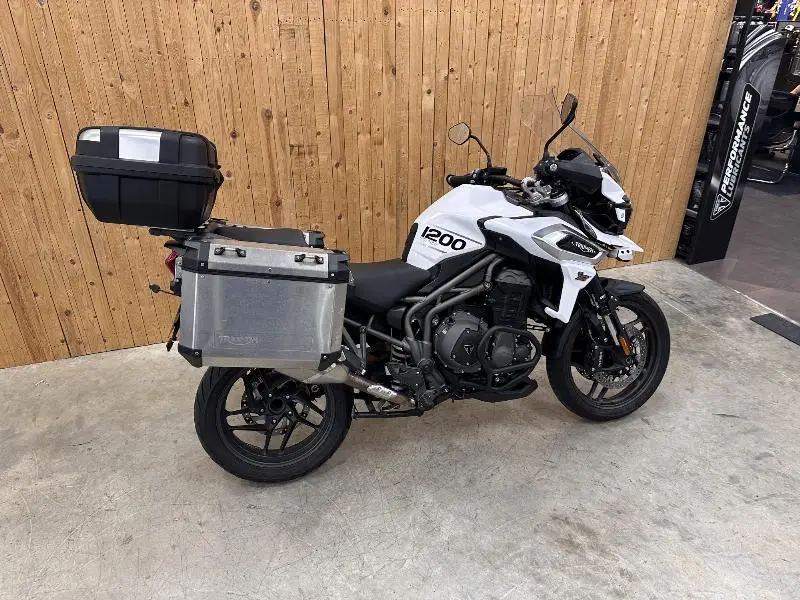 TIGER 1200 EXPLORER XRT