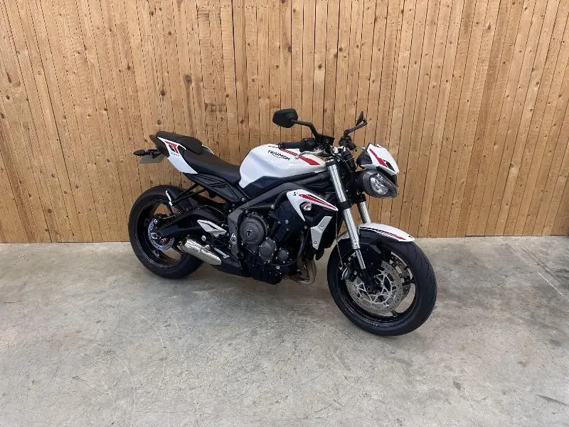 STREET TRIPLE 660 S A2