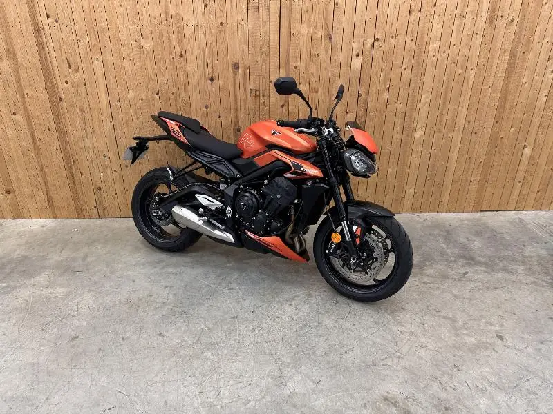 STREET TRIPLE 765 R A2 2025