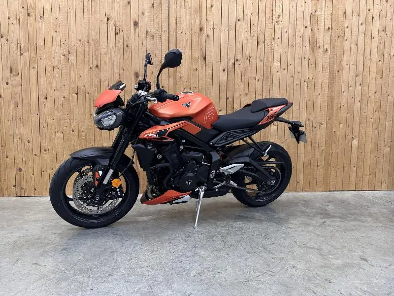 STREET TRIPLE 765 R A2