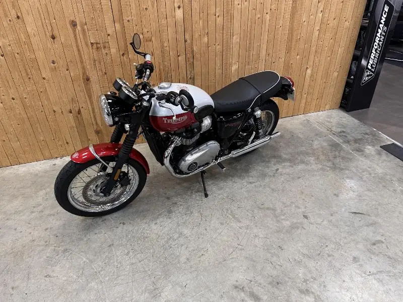 Bonneville T100