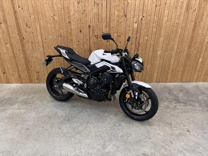 STREET TRIPLE 765 R A2 2025