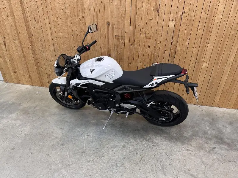 STREET TRIPLE 765 R A2