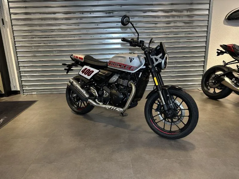 TRACKER 400