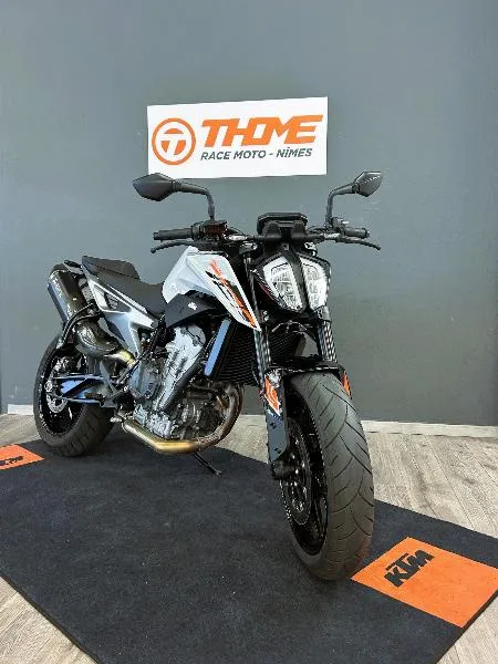790 DUKE ABS