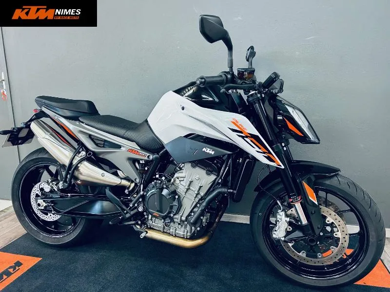 790 DUKE ABS