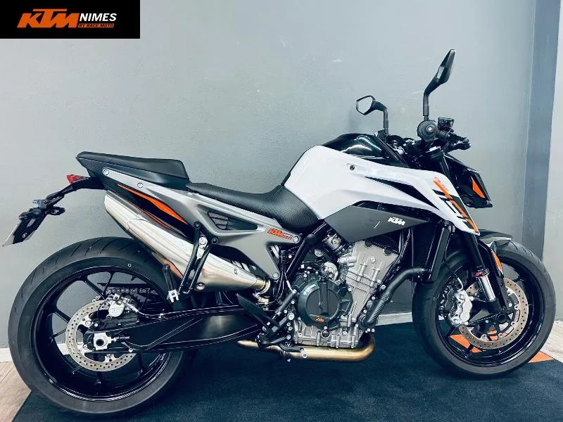 790 DUKE ABS