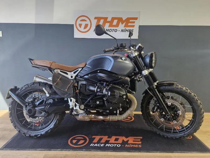 R NineT