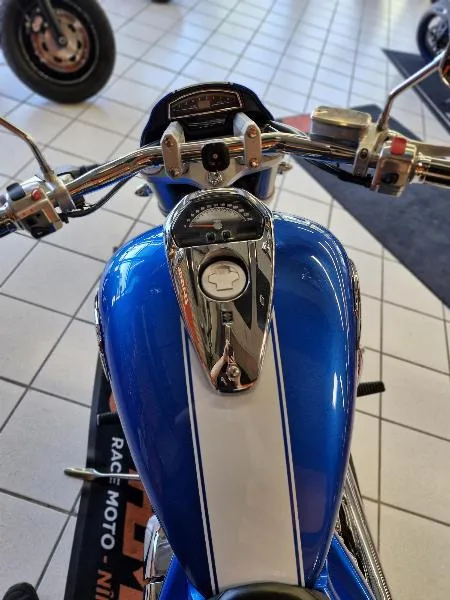 VZR 1800 INTRUDER