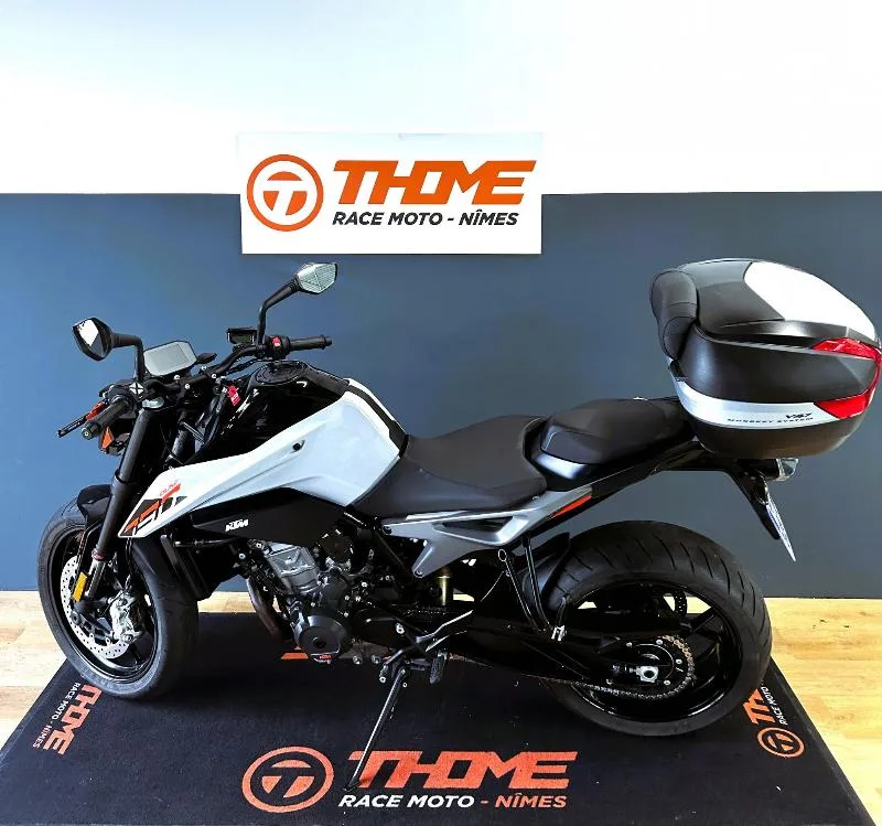 790 DUKE ABS