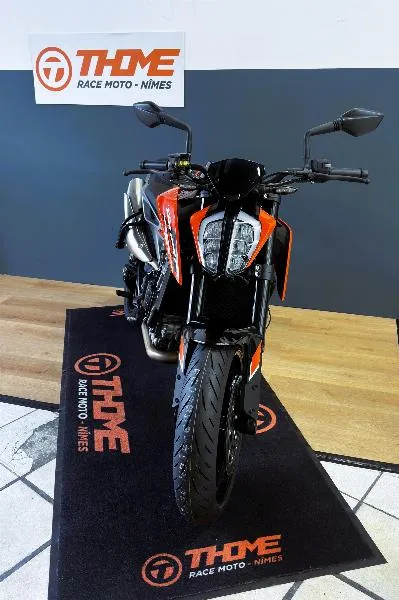 790 DUKE ABS