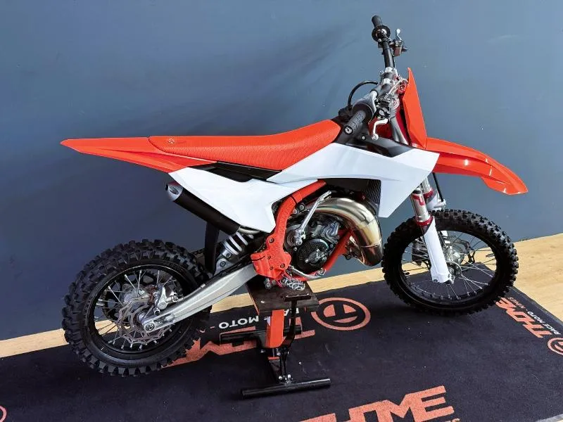 65 SX