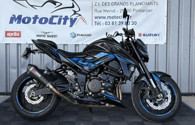 GSXS 750