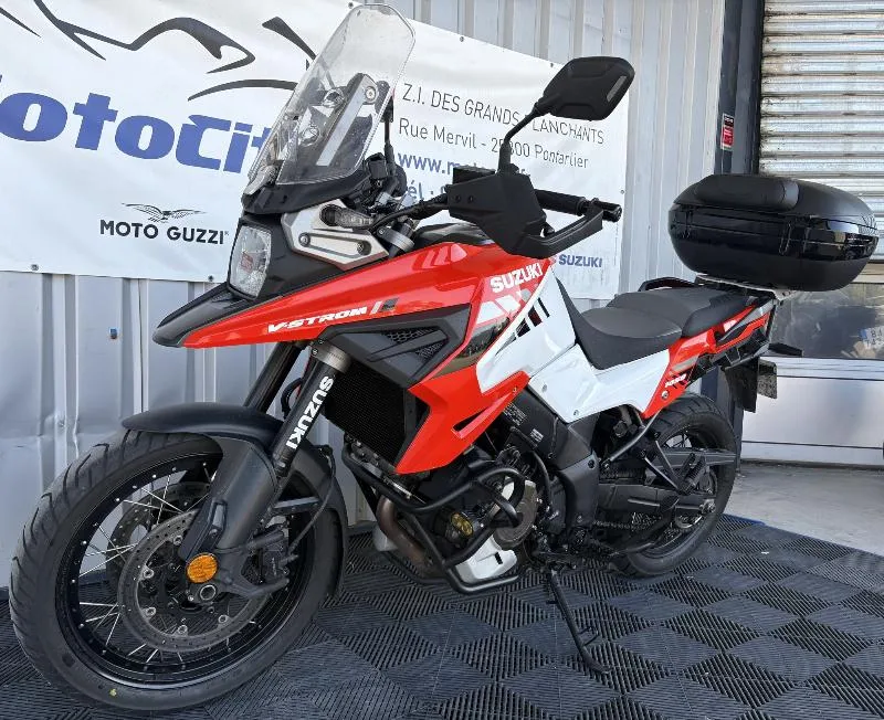 DL VSTROM 1050