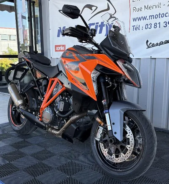 1290 SUPER DUKE GT