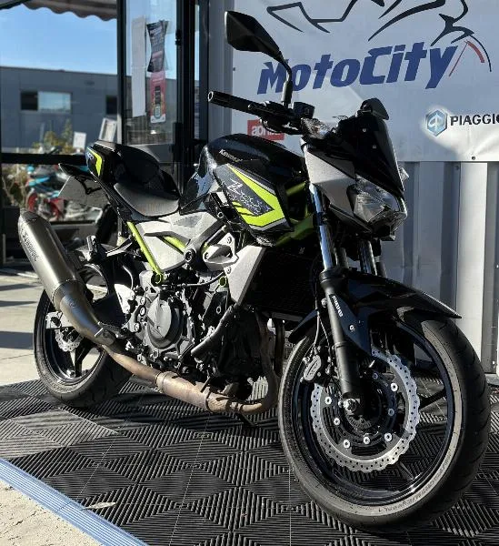 Z400