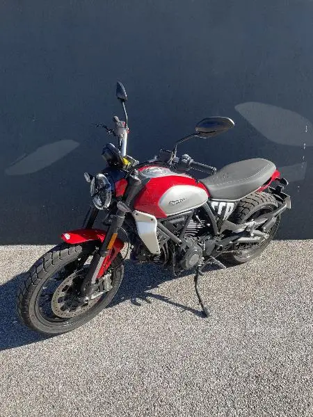 SCRAMBLER ICON