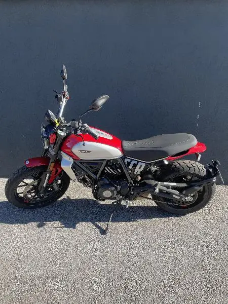 SCRAMBLER ICON