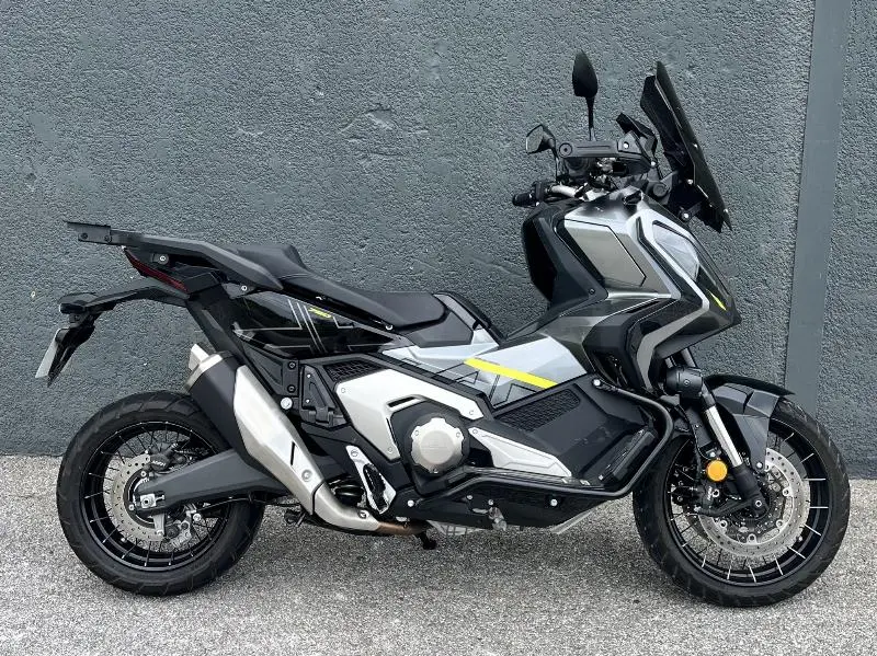 XADV
