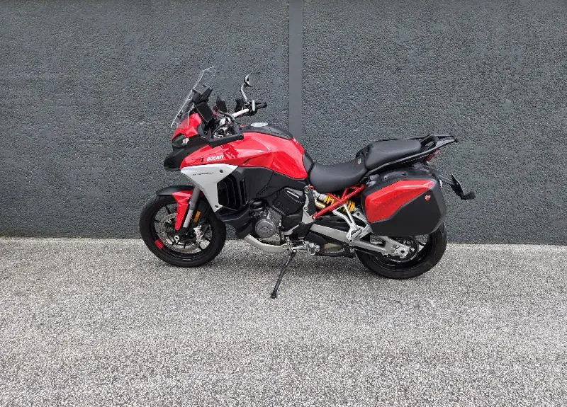 MULTISTRADA V4 S