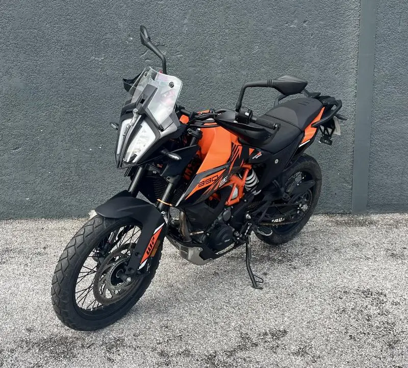 390 ADVENTURE