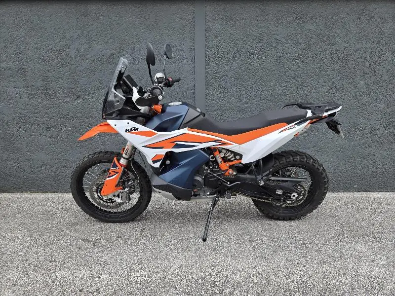 890 ADVENTURE R