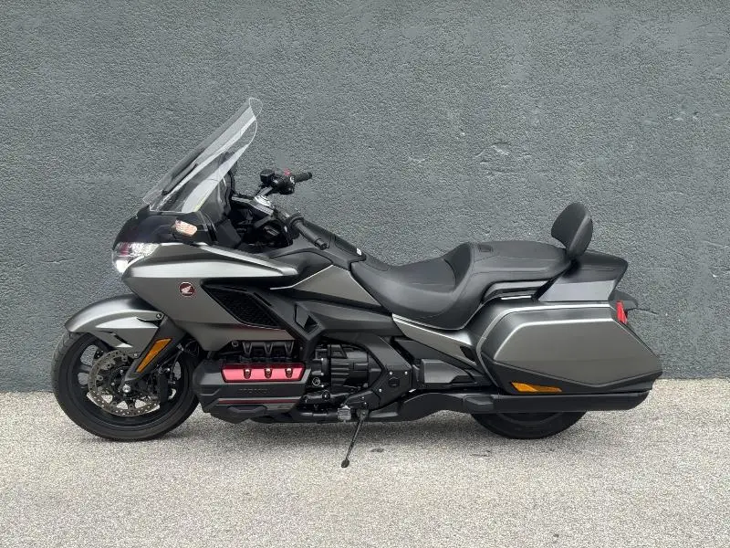 GOLDWING 1800 BAGGER