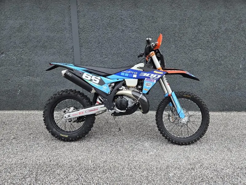 300 EXC TPi