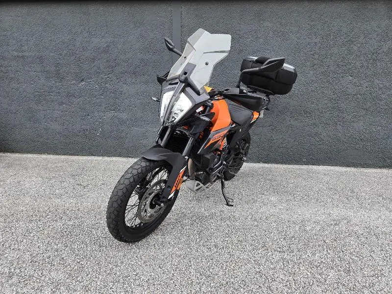 390 ADVENTURE