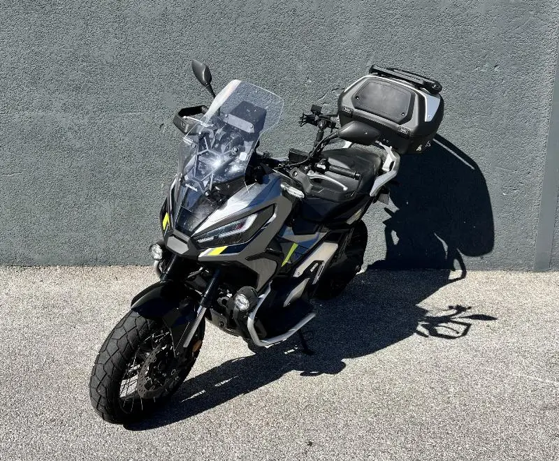 XADV 750 DCT