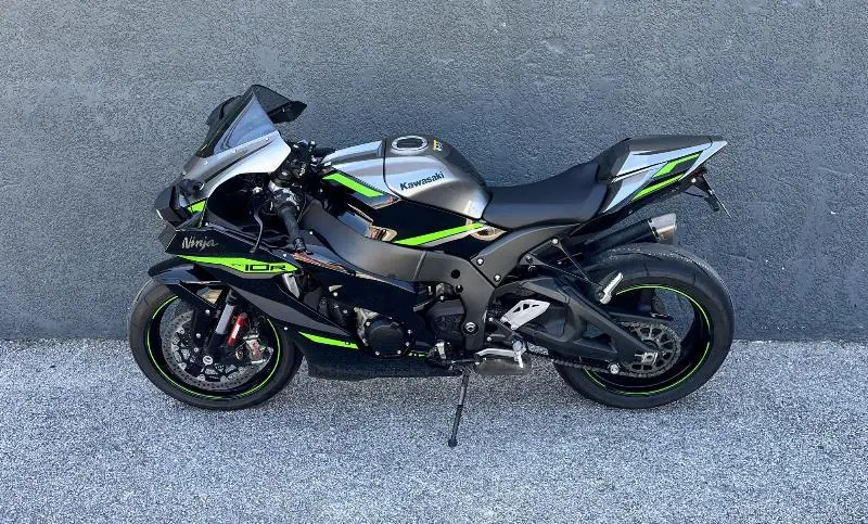 ZX10R