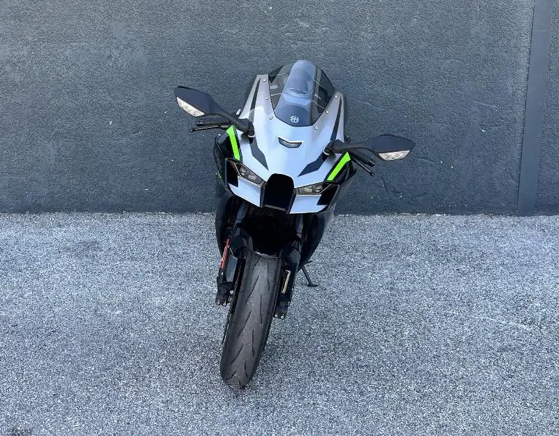 ZX10R
