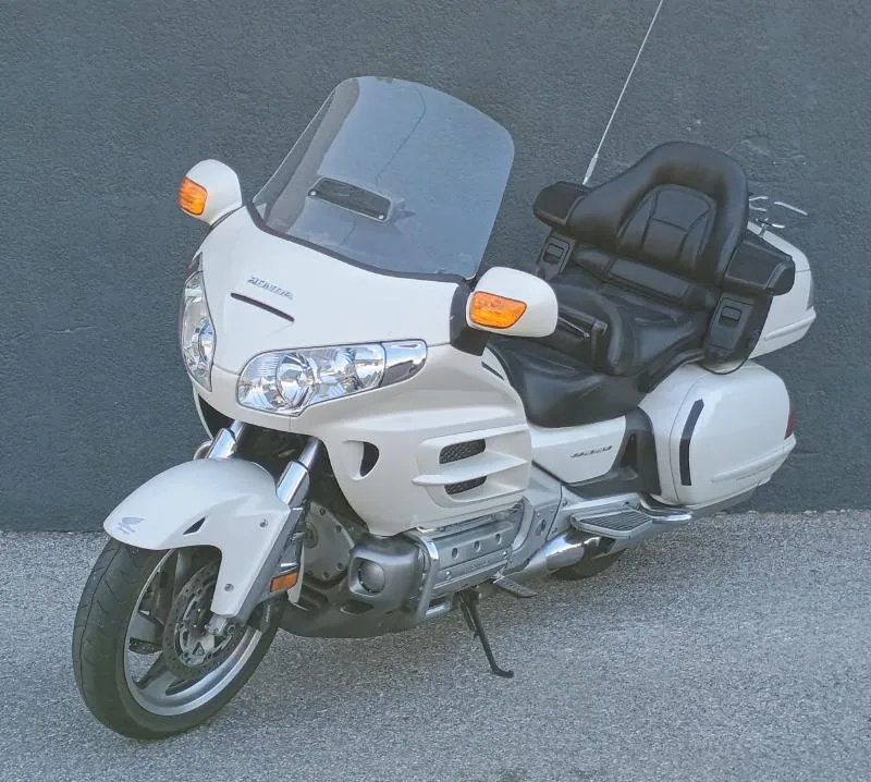 GL1800 GOLDWING 2010
