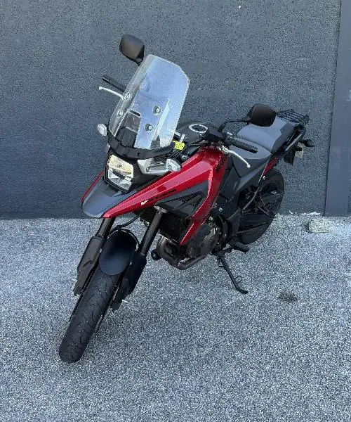 DL VSTROM 1050