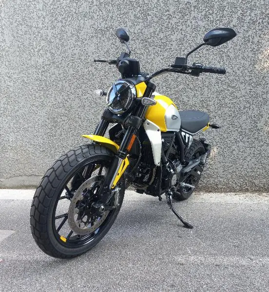SCRAMBLER ICON