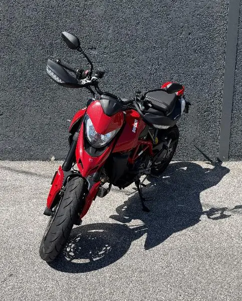 HYPERMOTARD 950